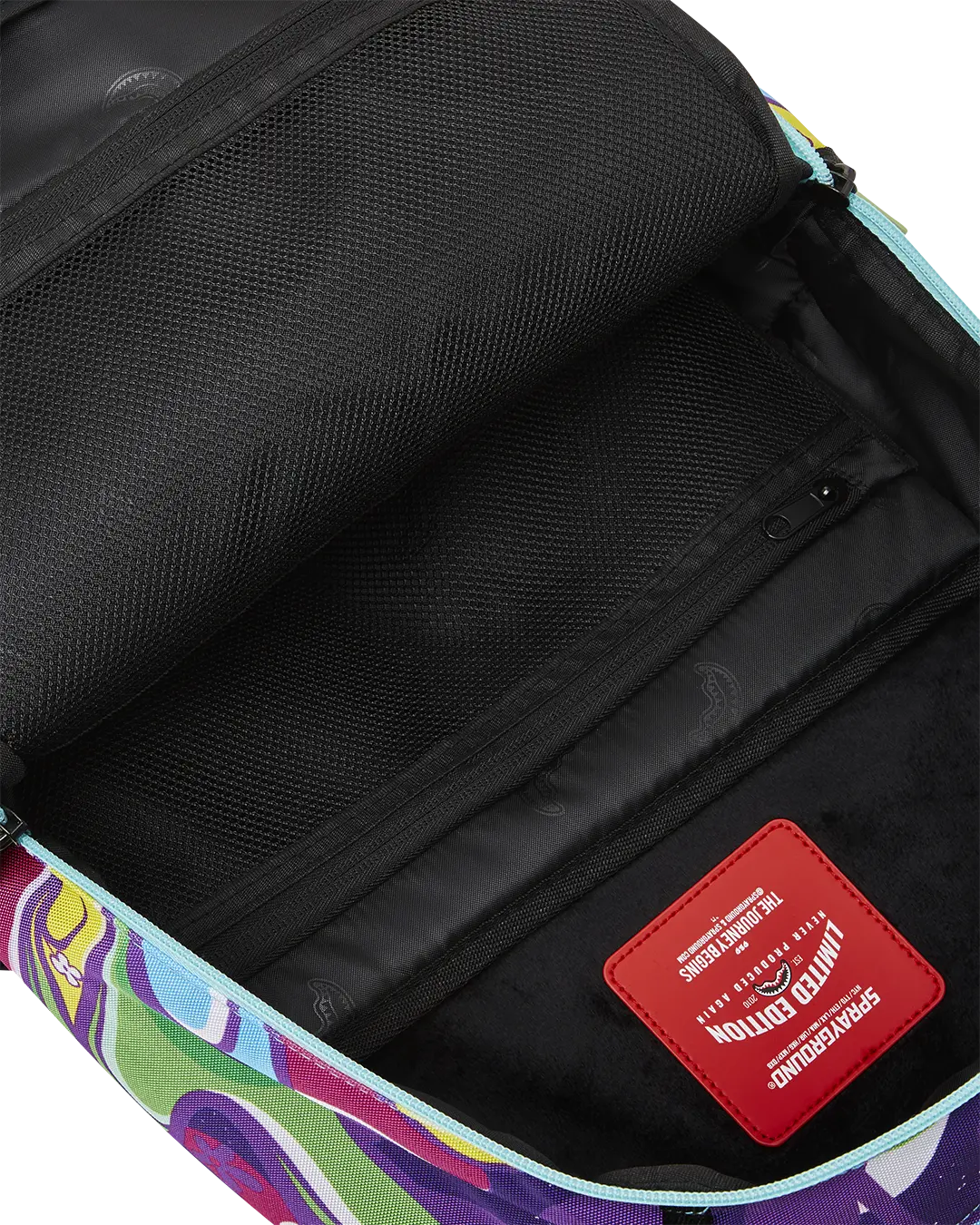 TRIPS & LIPS BACKPACK - Image 11