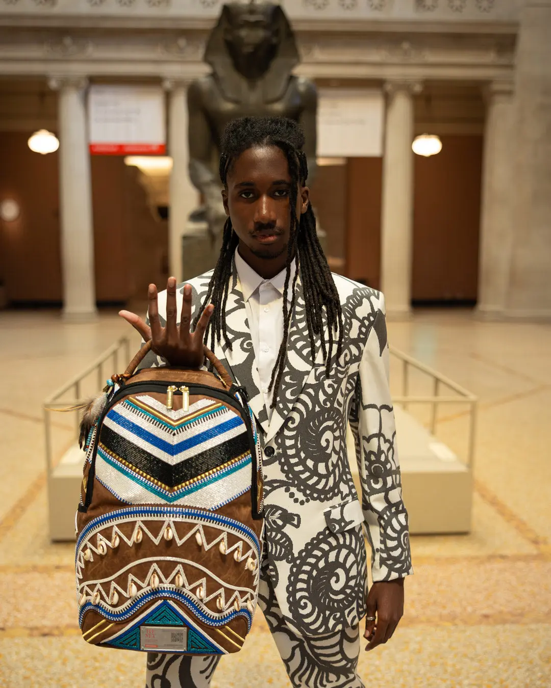 THE MET KUBA KINGDOM HEADDRESS BACKPACK - Image 4