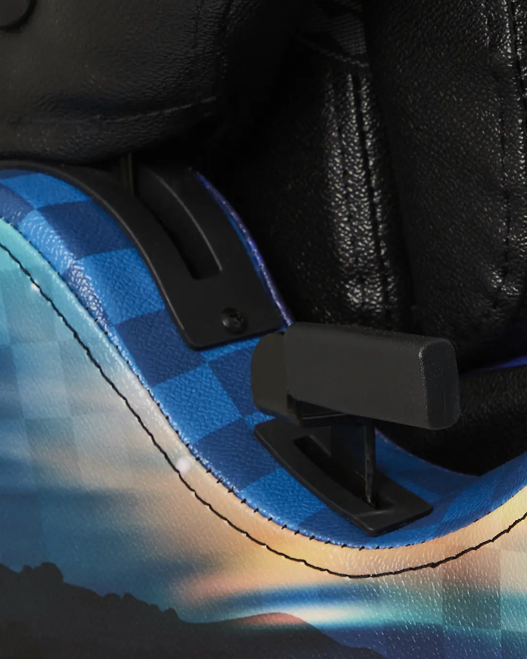 LATE ONE NIGHT GAMING CHAIR - Image 9
