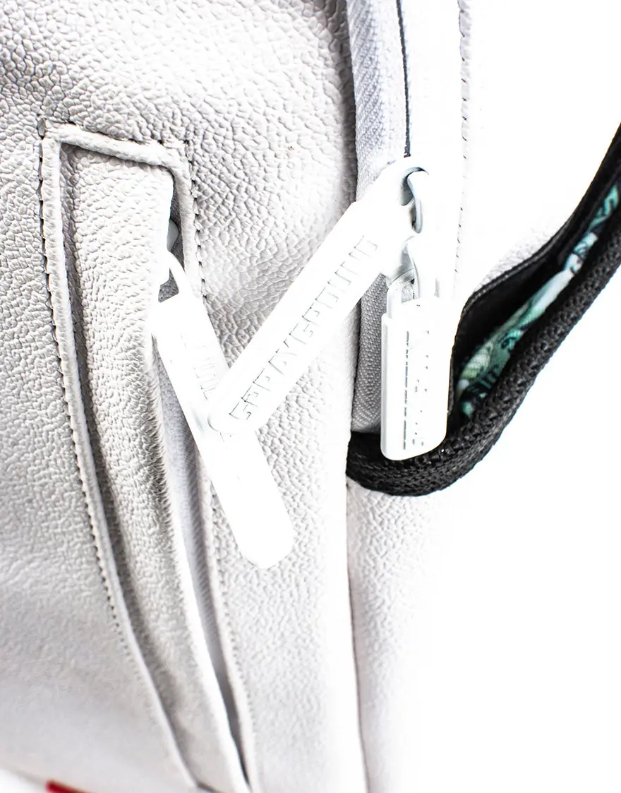 THE SPRAYGROUND DIY WHITE BACKPACK (VEGAN LEATHER & INNER MONEY LINING) & MARKERS INCLUDED - Image 9
