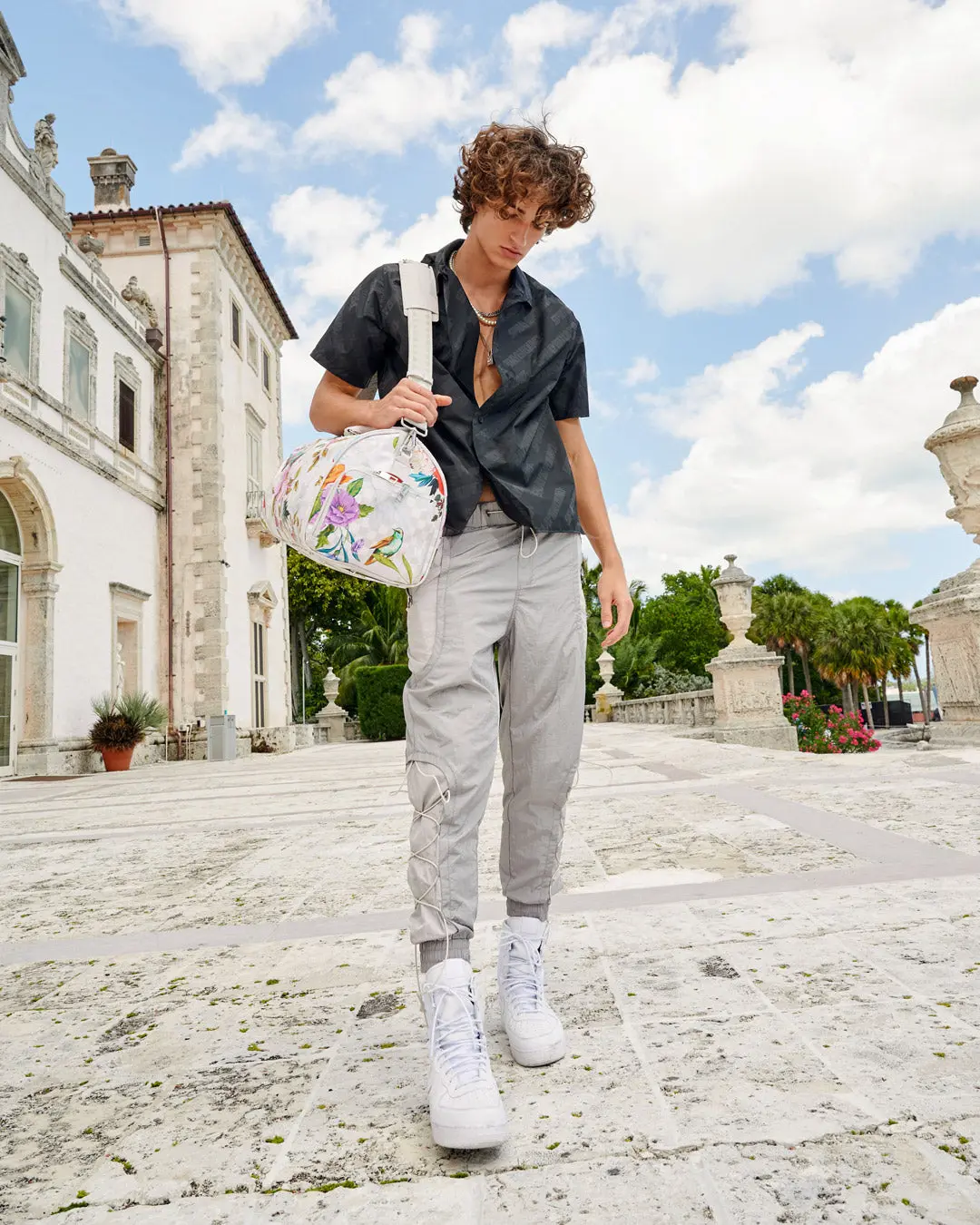 IN THE GARDEN DUFFLE - Image 4