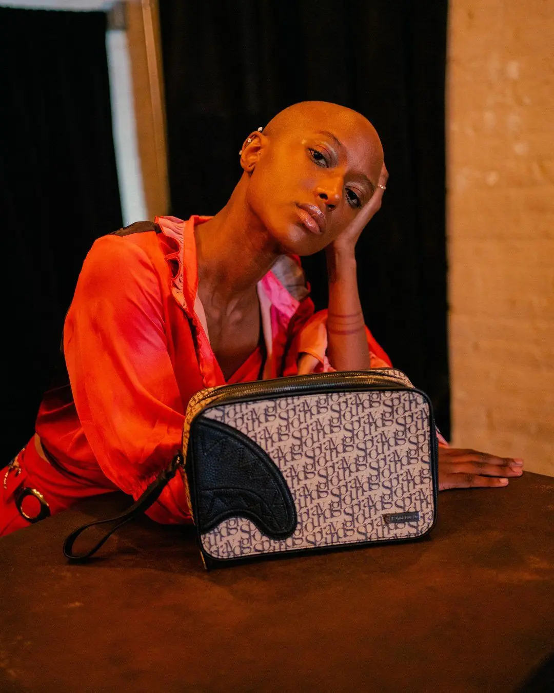 SG ALL DAY TOILETRY BAG - Image 8