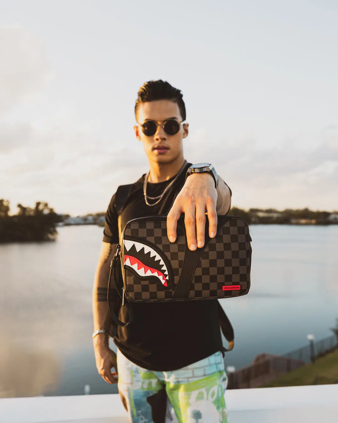 HENNY AIIR TO THE THRONE TOILETRY BAG - Image 6
