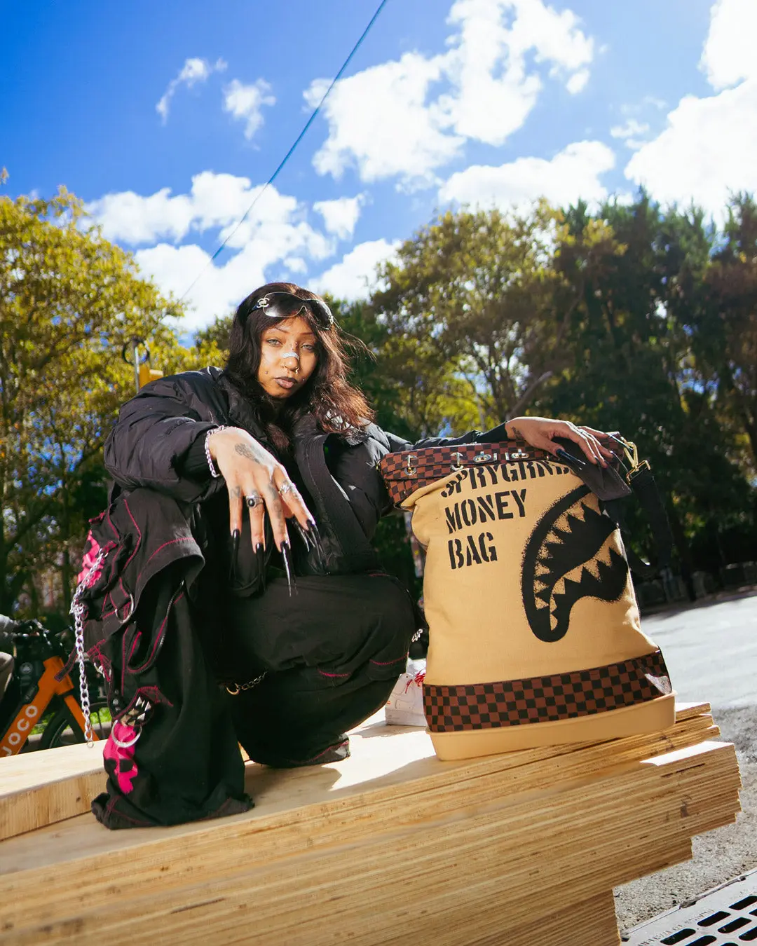 SPRAYGROUND MONEY BAG - Image 16