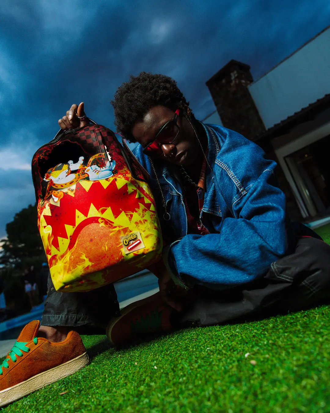 CHEETOS TOO HOT TO HANDLE BACKPACK - Image 4