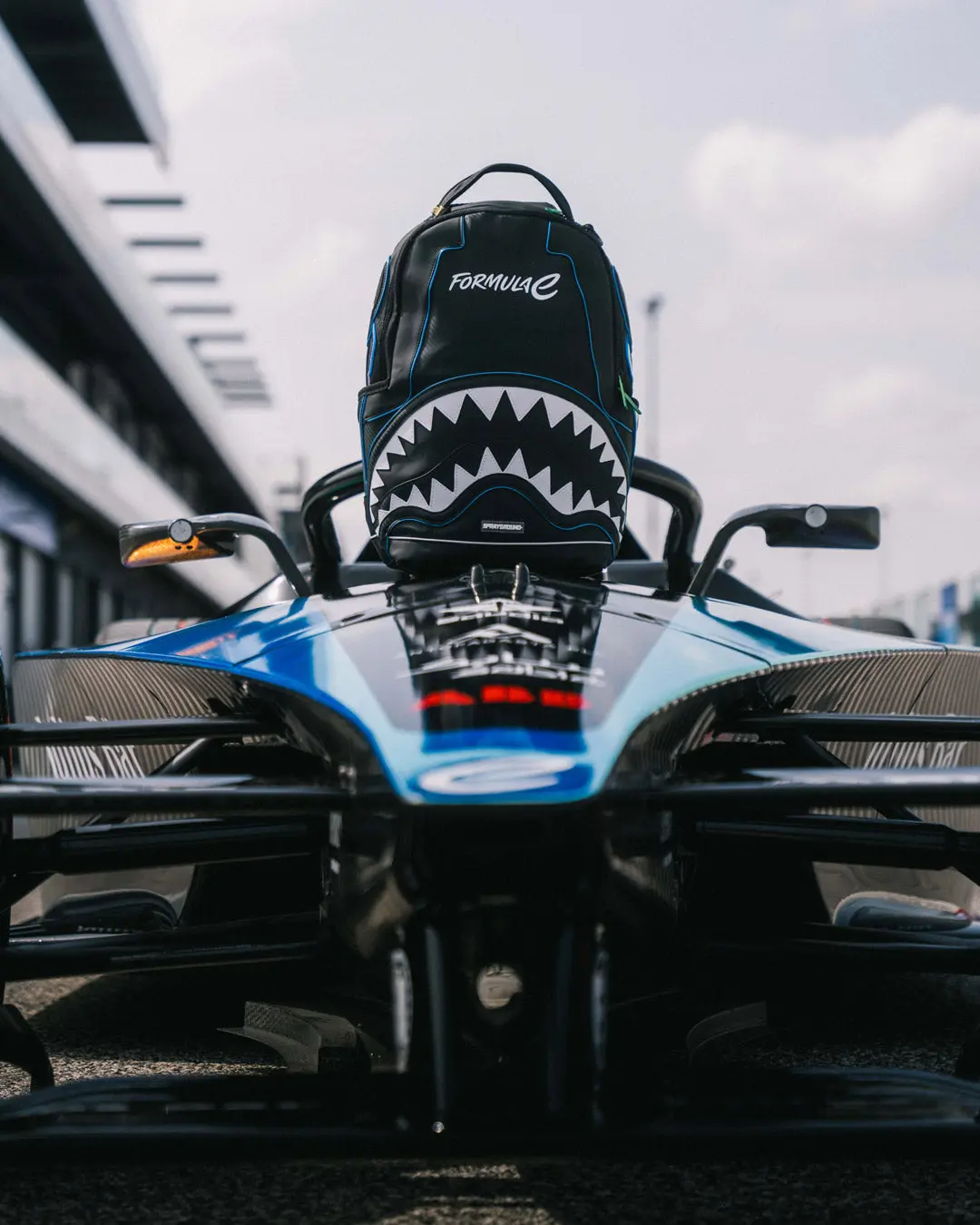 FORMULA-E GEN3 LED BACKPACK - Image 4