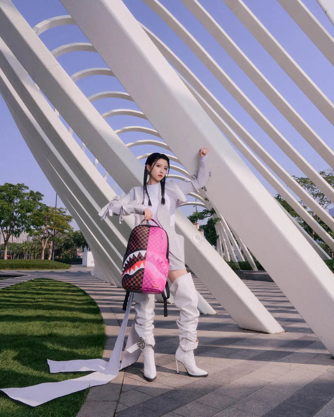 DOUBLE TROUBLE EDITION BACKPACK - Image 2