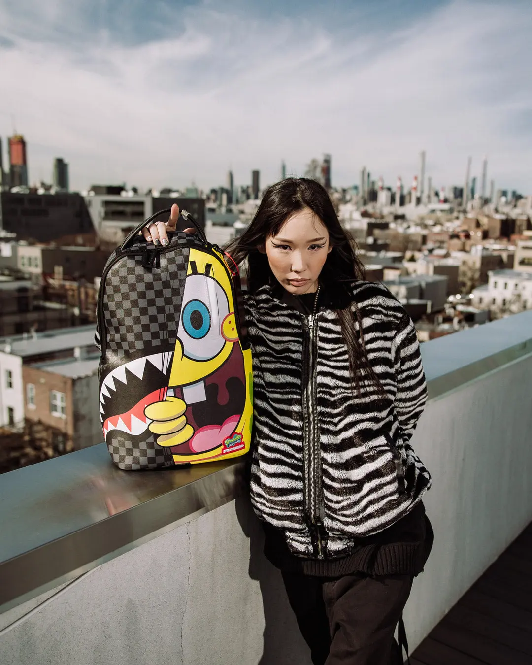 SPONGEBOB HELLO YOU'RE AMAZING DLXSV BACKPACK - Image 6