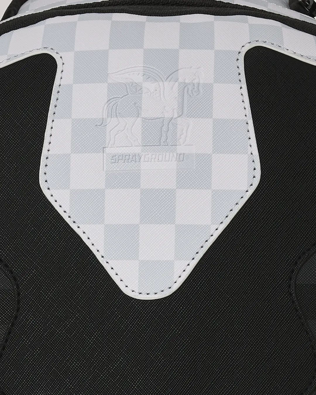 TRIPLE DECKER HEIR TO THE THRONE BACKPACK - Image 17