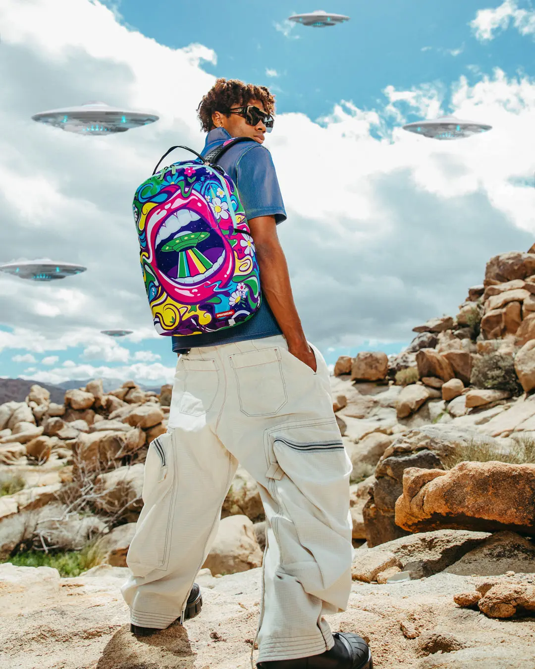 TRIPS & LIPS BACKPACK - Image 2