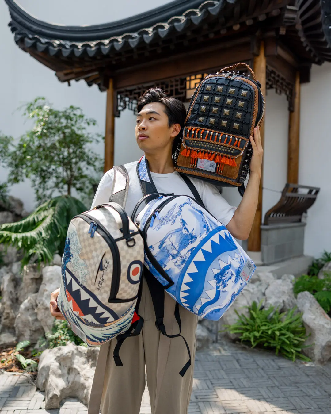 THE MET CHINESE LANDSCAPE BACKPACK - Image 8