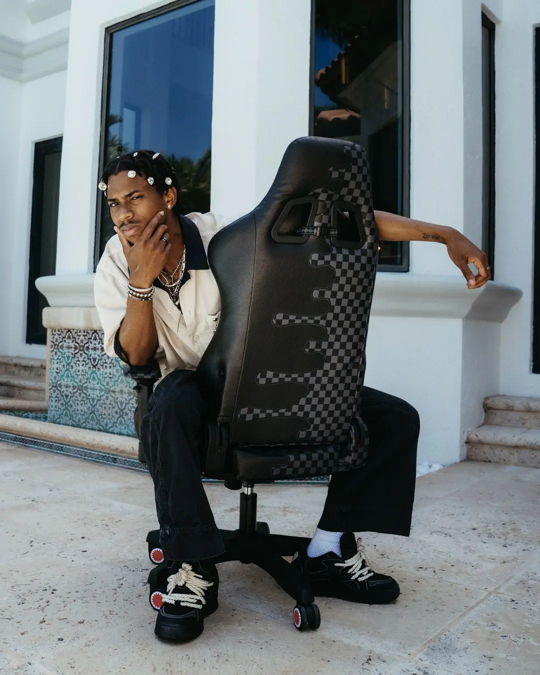 SPEED SHARK SIDE SWIPE GAMING CHAIR - Image 7