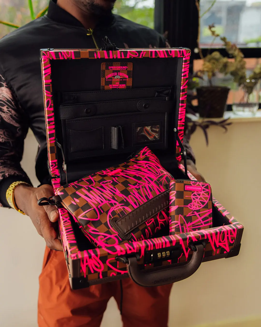 JETGRAPHIX ATTACHÉ BRIEFCASE - Image 12