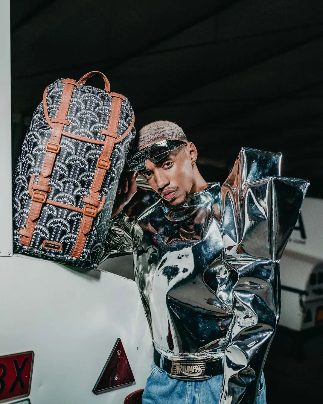 ILLUCHAINS HILLS BACKPACK - Image 10