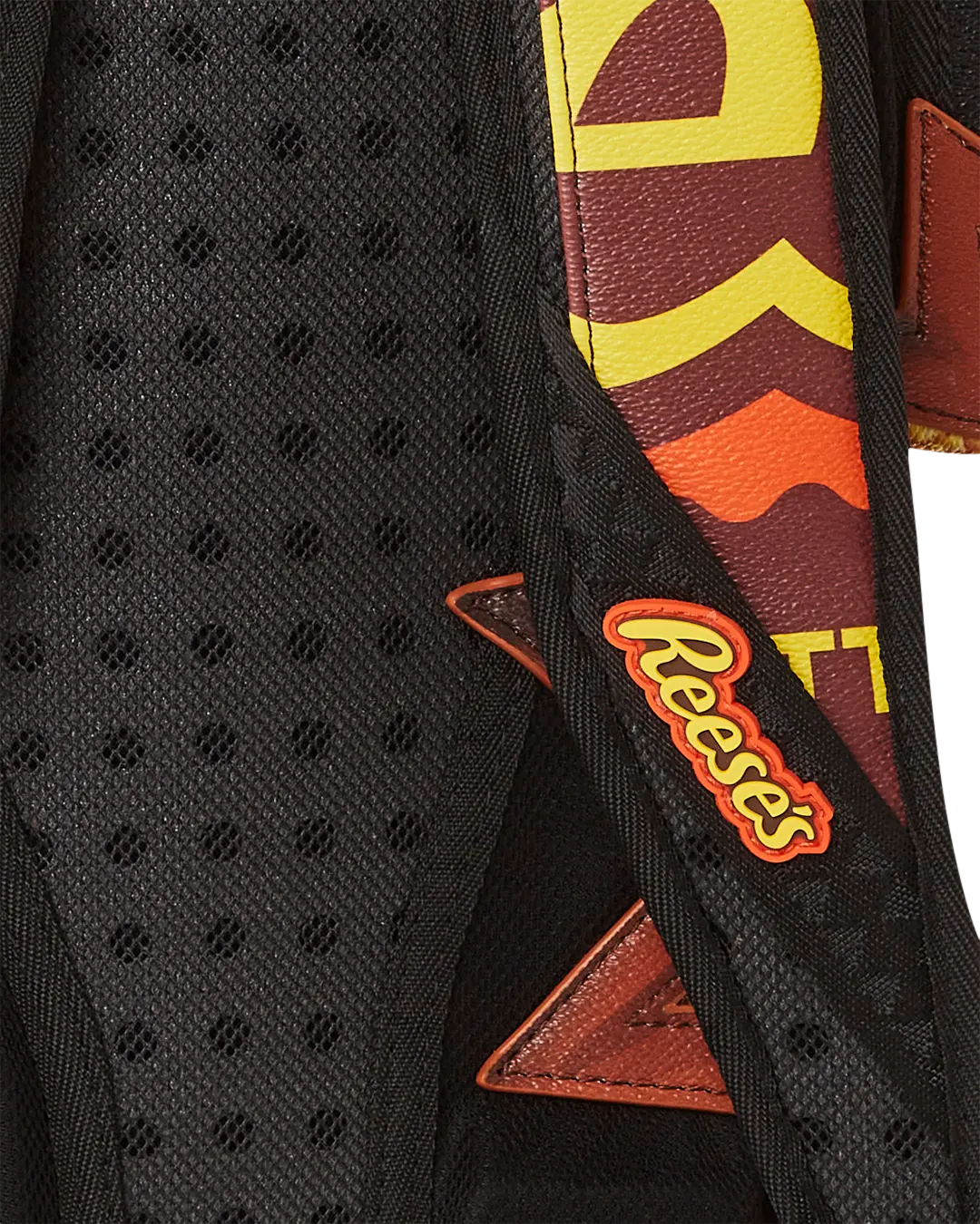 REESE'S SHARK BITE BACKPACK (DLXV) - Image 17