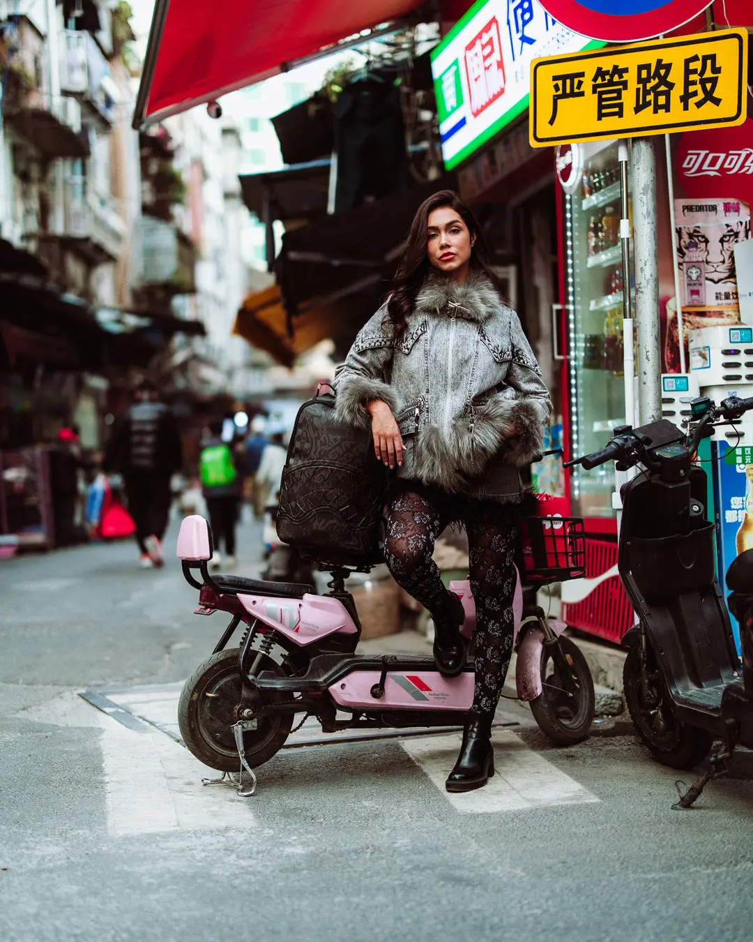 4AM DLX BACKPACK - Image 8
