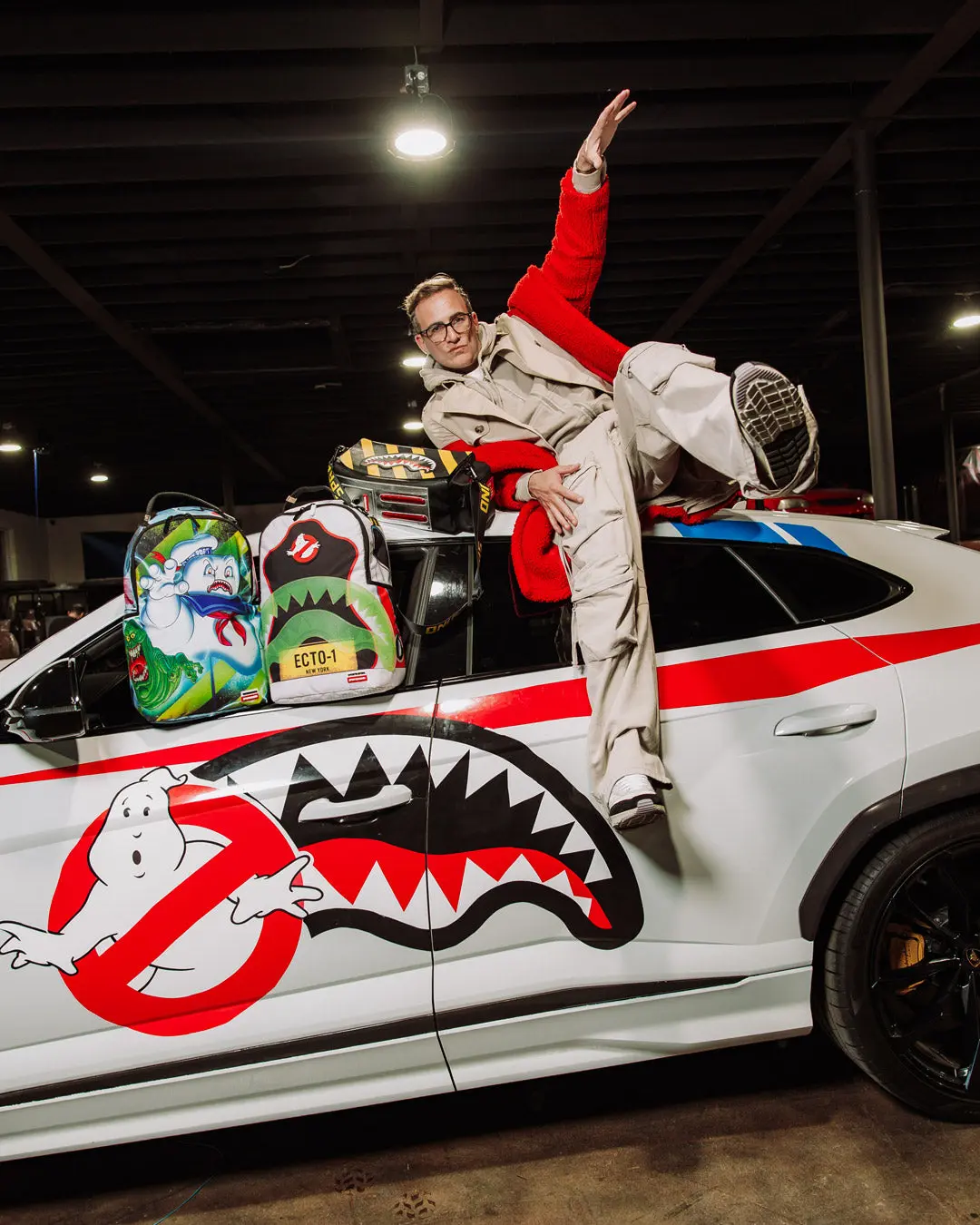 GHOSTBUSTERS ECTO-SHARK BACKPACK - Image 10