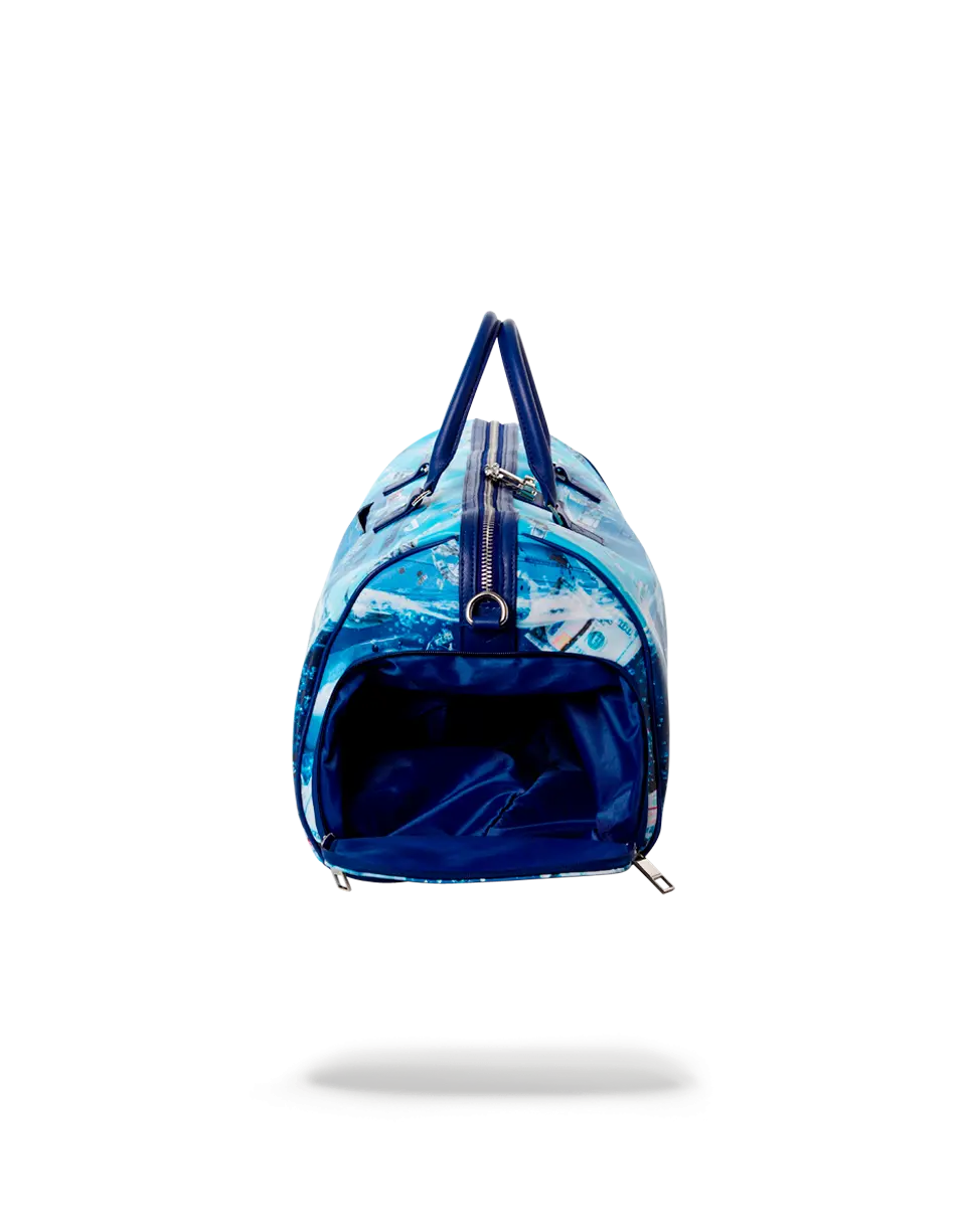 THE SHARK PARTY DUFFLE - Image 9