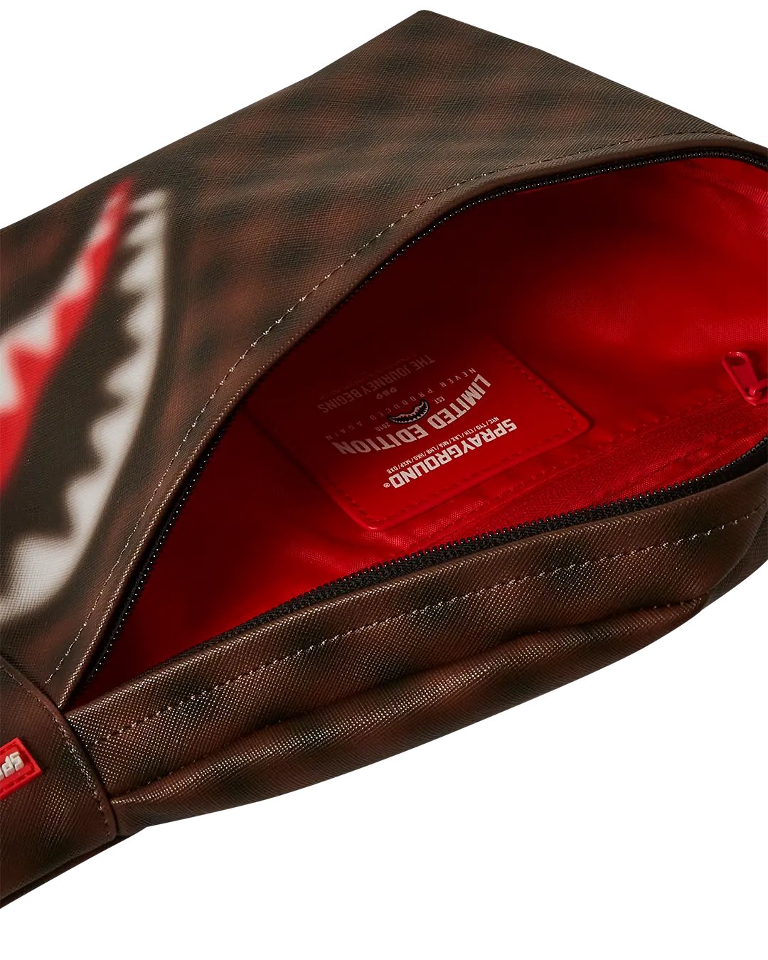 SHARKS IN PARIS BLUR EFFECT SAVVY CROSSBODY - Image 7