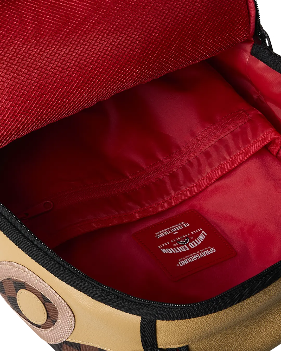 LUXE VAULT CITY HIKER BACKPACK - Image 13