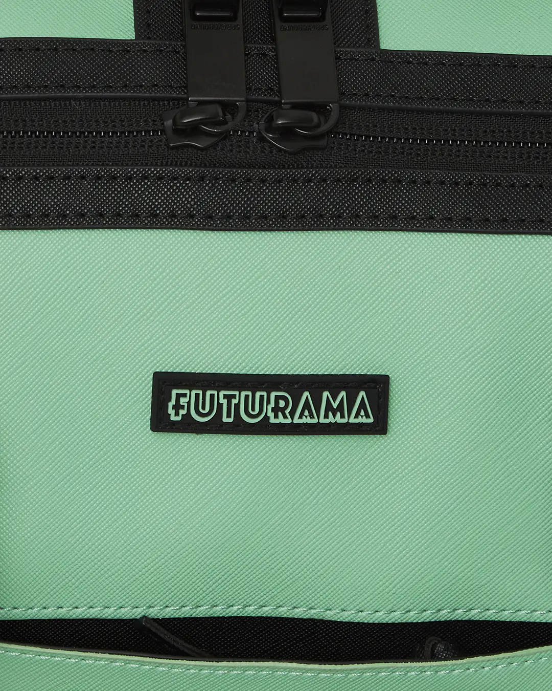 FUTURAMA PLANET EXPRESS PACK DUFFLE - Image 18