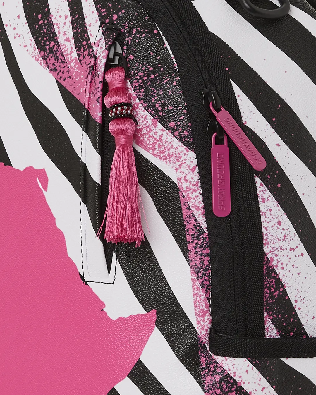 A.I.8 AFRICAN INTELLIGENCE MOTHERLAND LOVE BACKPACK (DLXV) - Image 11