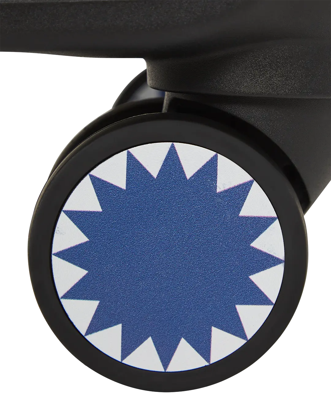 NEW SHARK YACHT CLUB IMPERIAL CARRY-ON LUGGAGE - Image 14