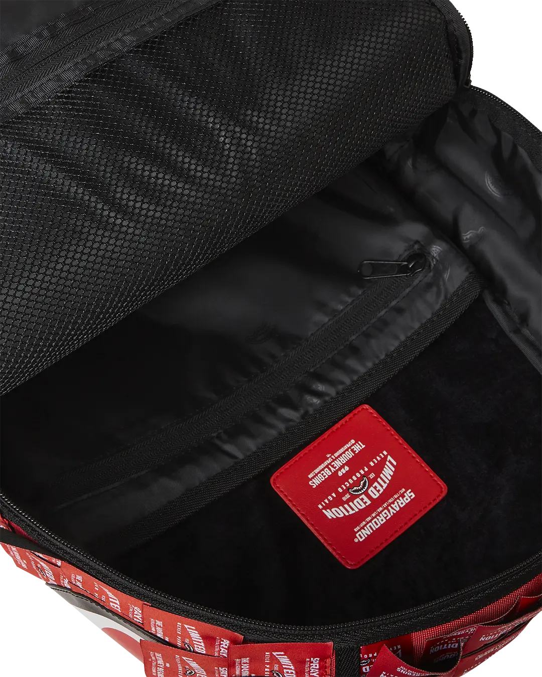 MADE OF WOVEN LABELS SHARK BACKPACK - Image 11