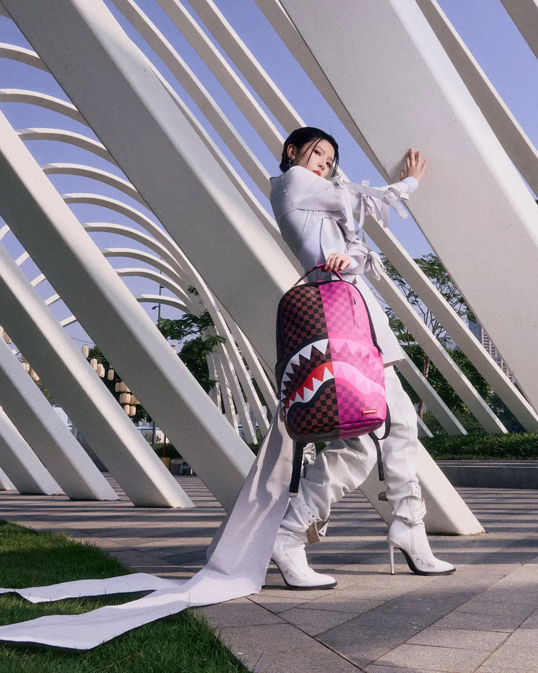 DOUBLE TROUBLE EDITION BACKPACK - Image 6