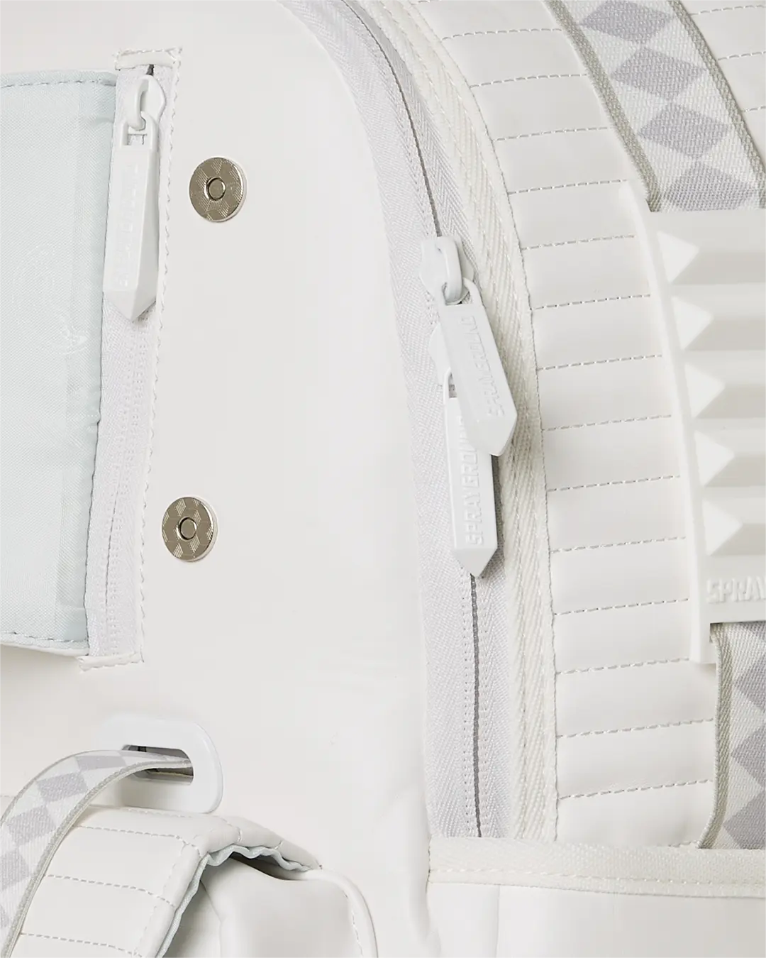 FUTURE TRAVELER CARGO BACKPACK - Image 10