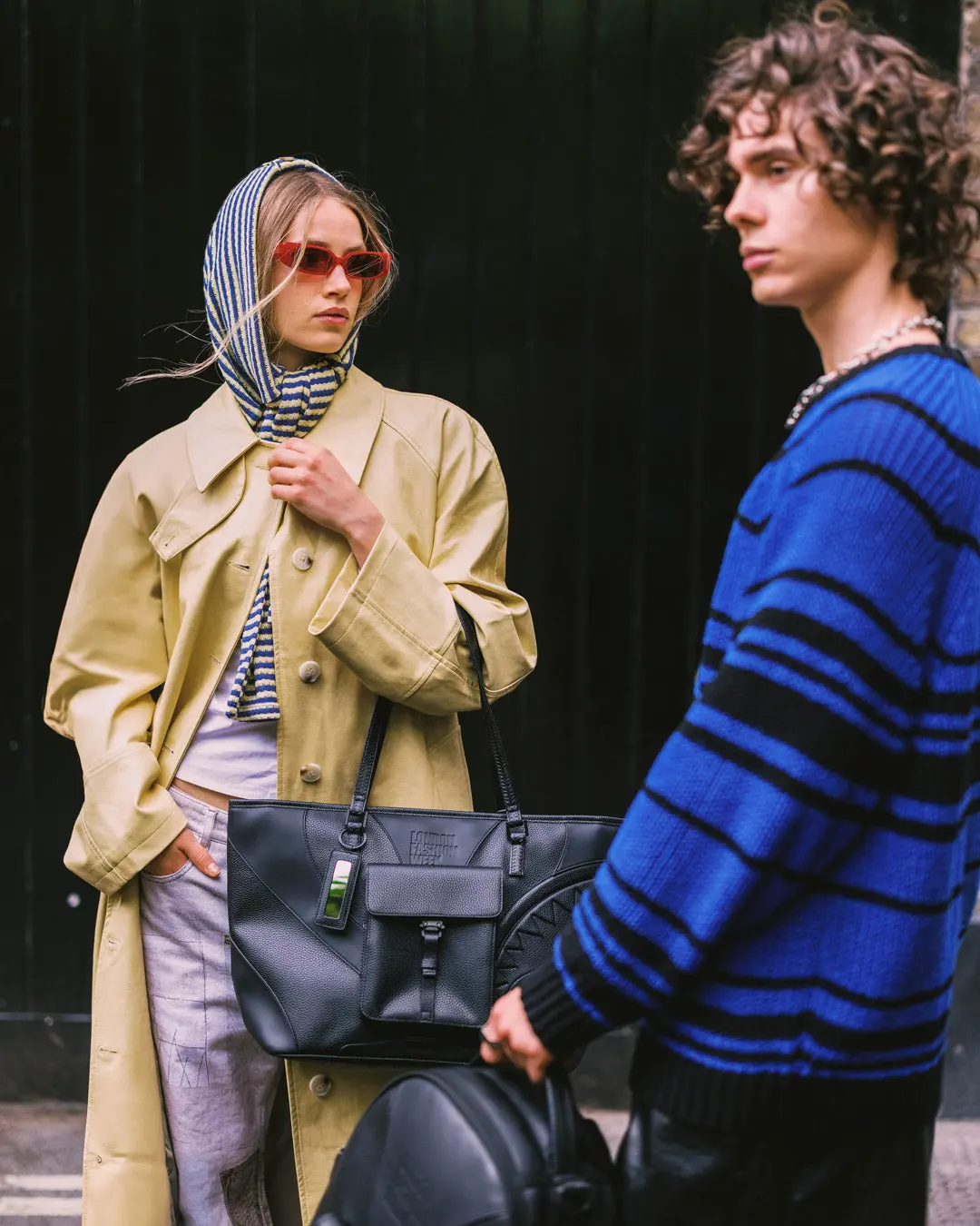 LONDON FASHION WEEK RED CARPET READY TOTE - Image 6